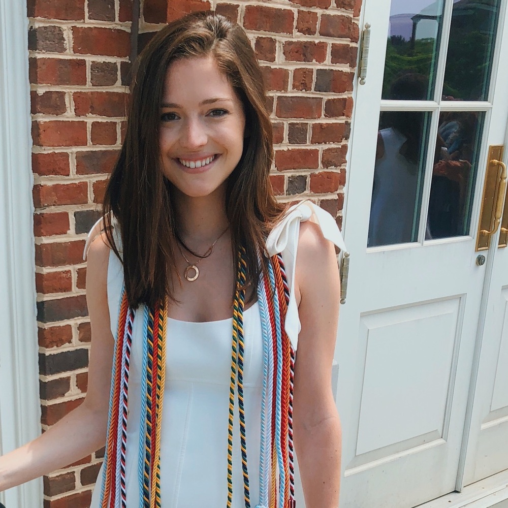 Meet your Posher, Carolyn